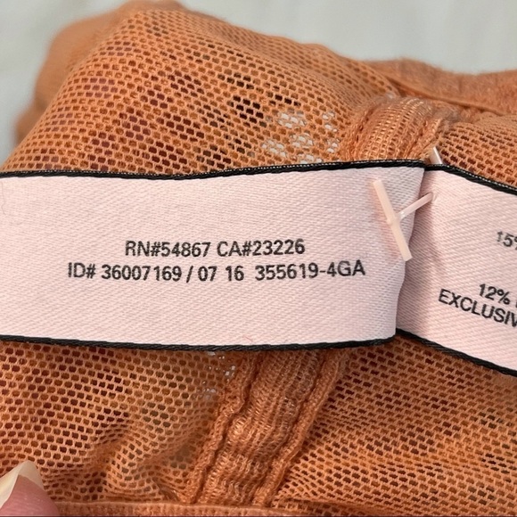 Victoria’s Secret Lace Bralette Small - Picture 7 of 8